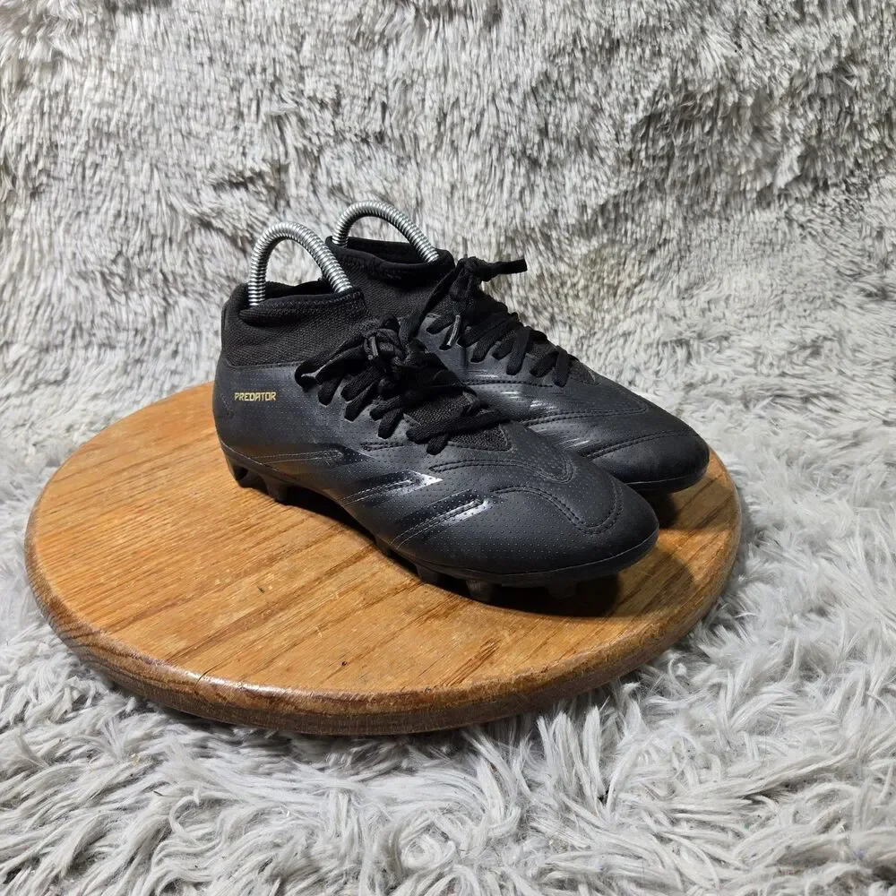 Adidas Predator Club FXG Mens Size 5 Soccer Cleats Firm Ground Spikes IF6345
